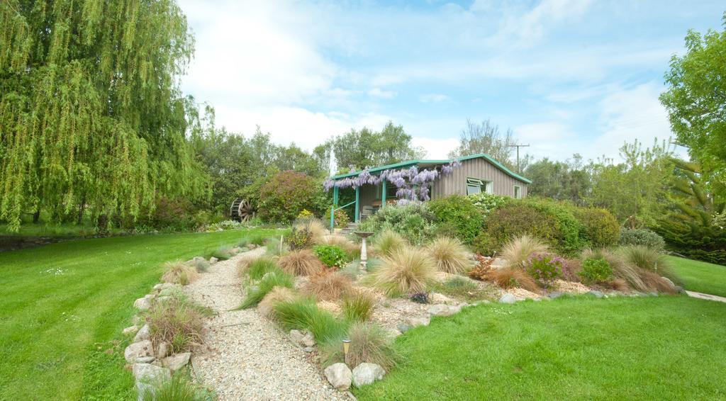 Waterwheel Cottage Upper Moutere Kültér fotó