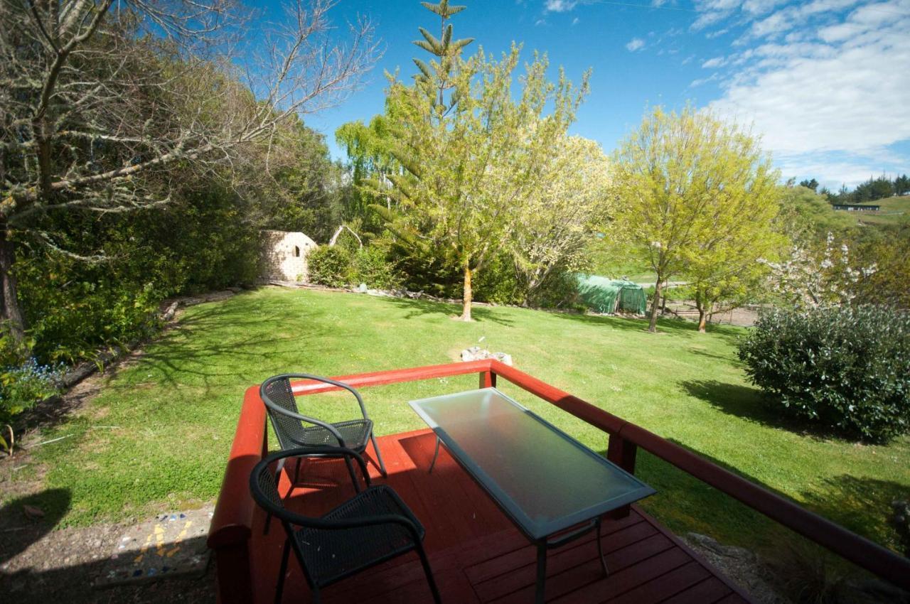 Waterwheel Cottage Upper Moutere Kültér fotó